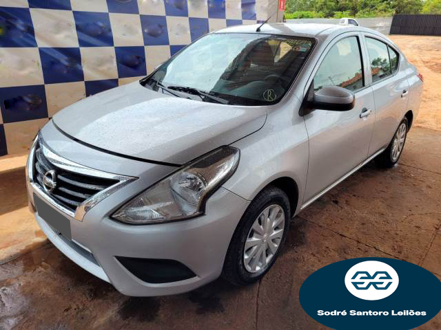 NISSAN VERSA 1.0 17/17
